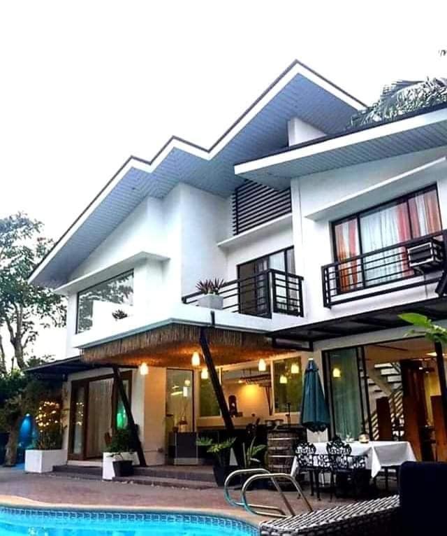เดท แอนด์ ไดน์ รีสอร์ต Hotel อันติโปโล ภายนอก รูปภาพ
